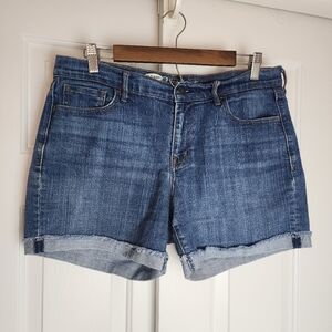 Old Navy Sweet Heart Cuffed Hem Blue Denim  Women's Shorts Size 10
